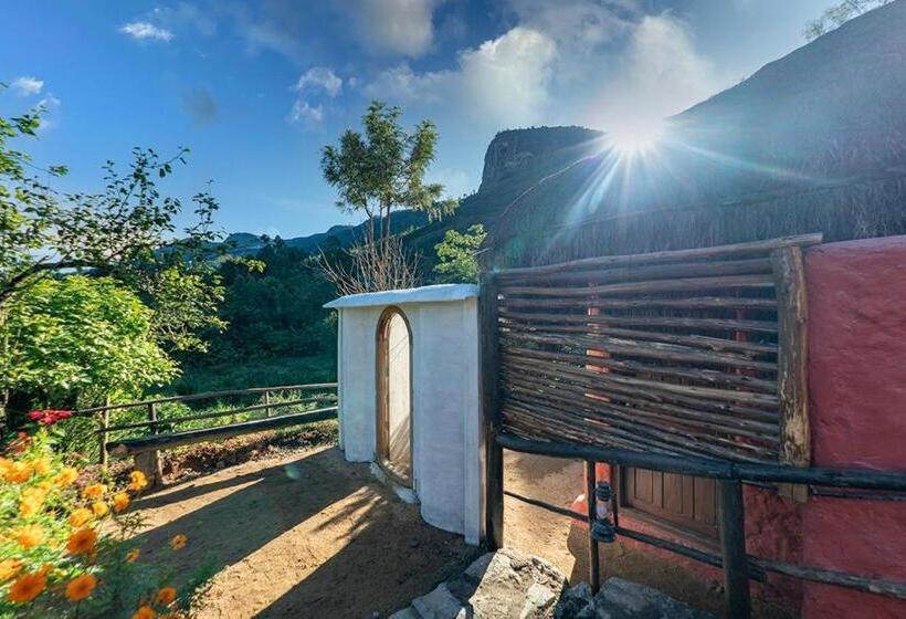 Вилла Superior 1 Спальня, Deshadan Eco Valley Resort   An Eco Friendly Mud House