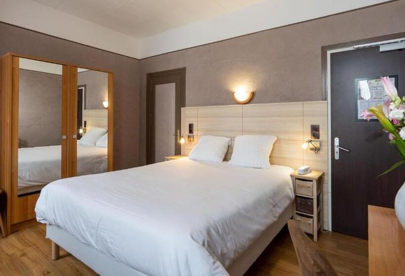 Номер Стандарт, Logis Central Hôtel   Restaurant & Spa