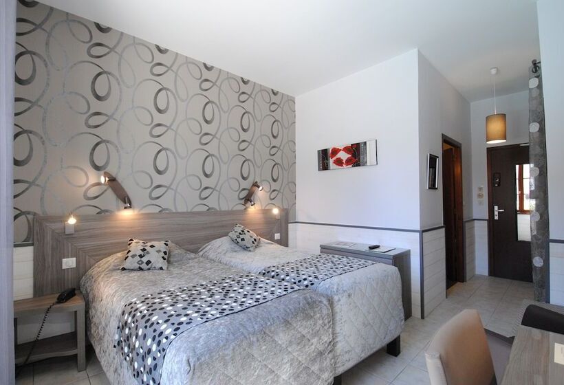 Номер Стандарт, Logis Hostellerie Du Perigord Vert