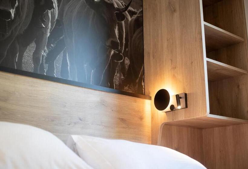 Номер Стандарт, Hôtel Restaurant Logis L Aubrac Laguiole