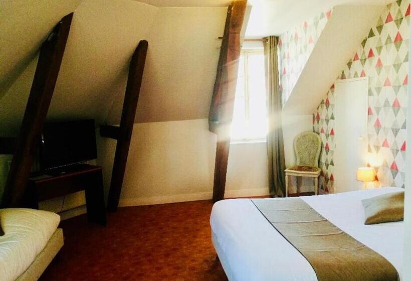 Номер Стандарт Трехместный, Le Cheval Blanc