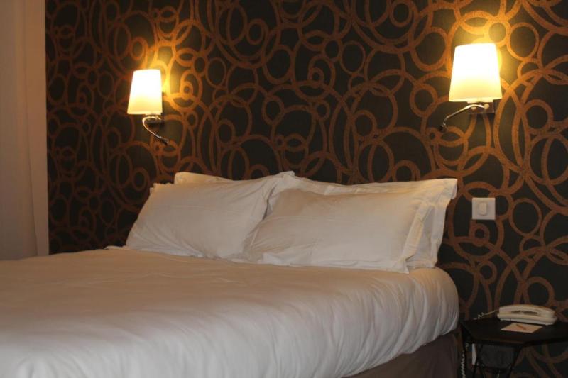 Номер Комфорт, Logis Hôtels Restaurant Les 3 Rois