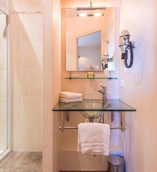 Трехместный Номер Комфорт, Logis L Abreuvoir