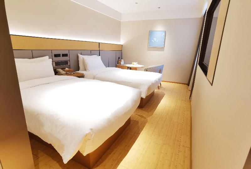 Номер Стандарт, Ji  Xiamen Mingfa Plaza