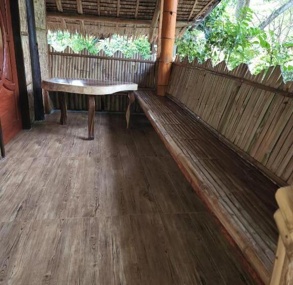 Номер Стандарт, Big Bamboo Beach Resort Sipalay