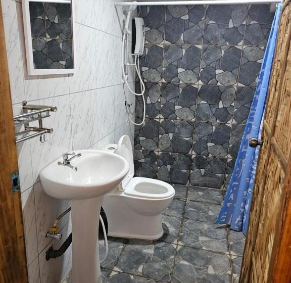 Номер Economy, Big Bamboo Beach Resort Sipalay