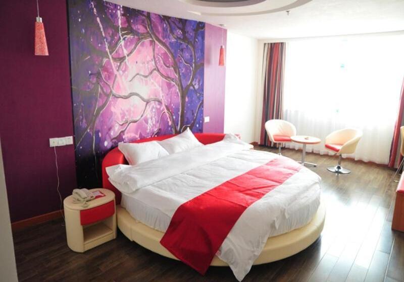 Номер Стандарт Трехместный, Thank Inn Chain Hotel Hebei Baoding Laiyuan New Bus Station