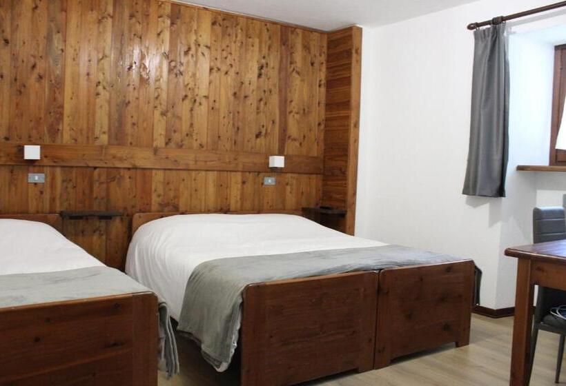 스탠다드 트리플 룸, Chalet Bellevue