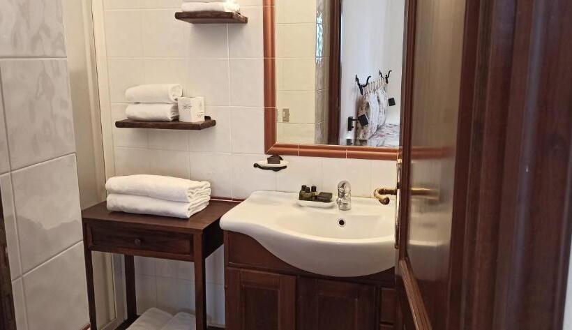 Номер Стандарт Вид на Сад, Agriturismo La Talpa