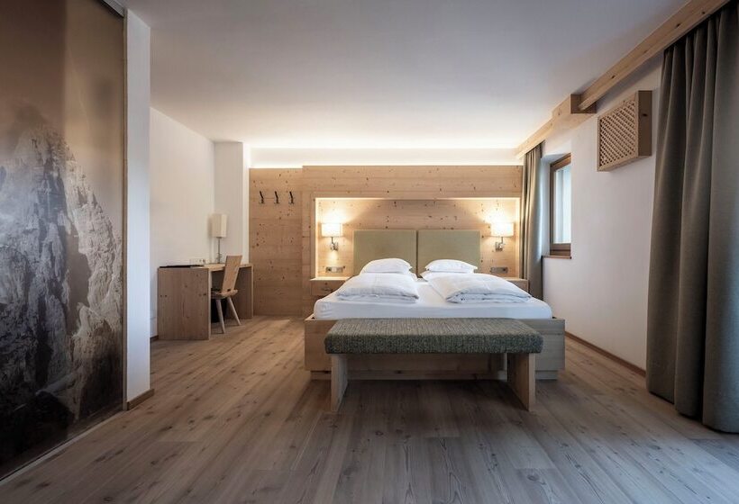Номер Стандартный с Видом, Dolomites Nature Hotel Vigilerhof