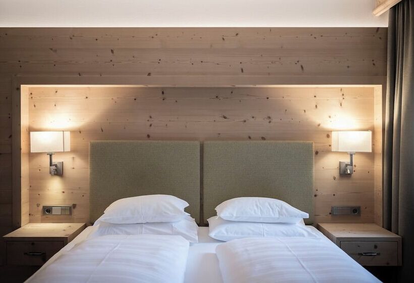 Номер Стандартный с Видом, Dolomites Nature Hotel Vigilerhof