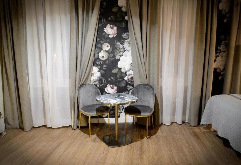 Студио Стандарт Кровать Кинг, Auberge La Renaissance