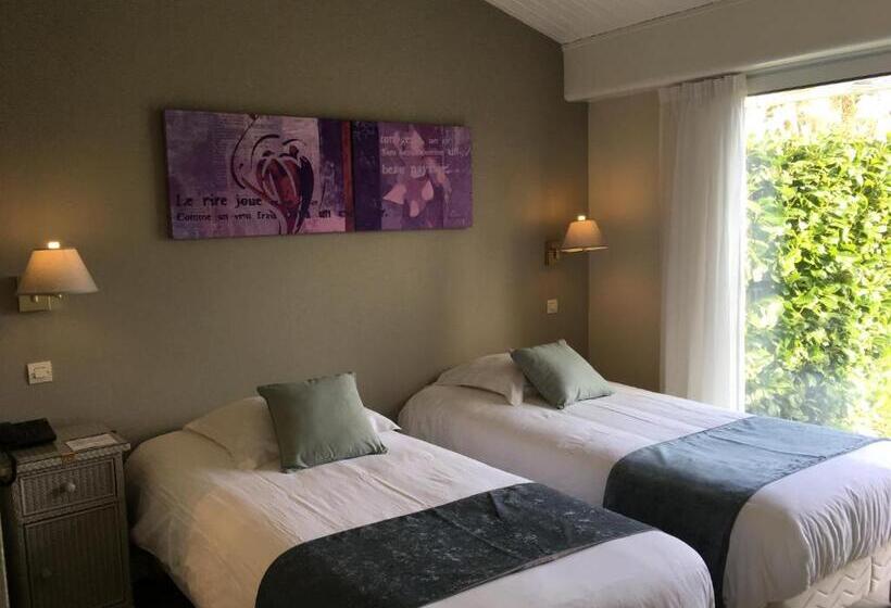 Номер Стандарт, Logis Hôtel Val De Vienne