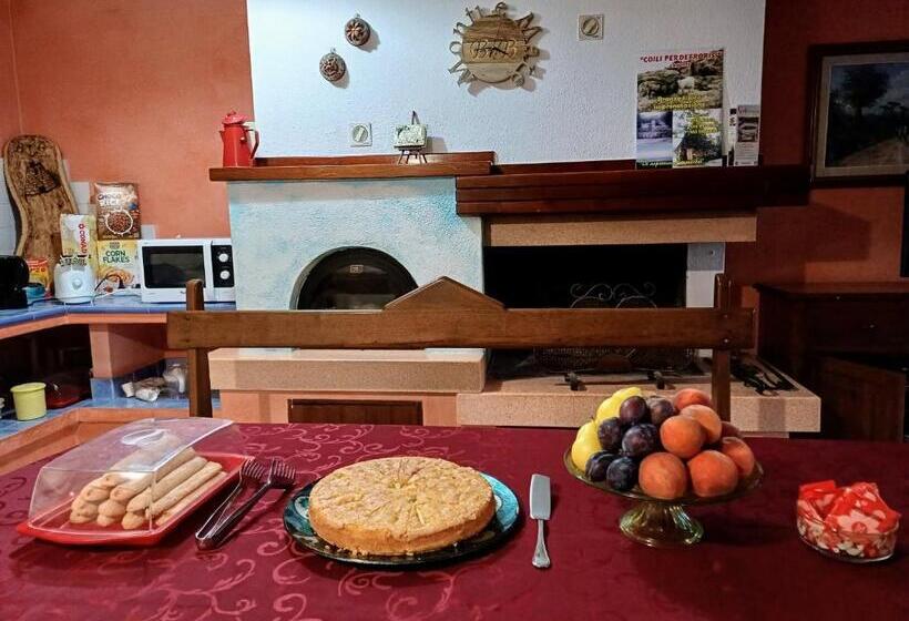 اتاق خانوادگی, Monti E Mare