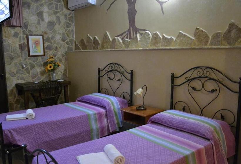 اتاق سوپریور چهار تخته, Affittacamere La Tavernetta