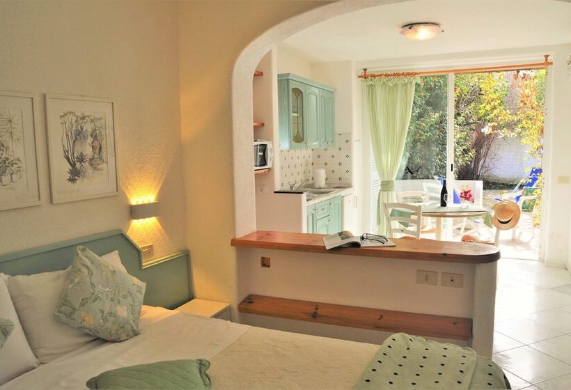 Апартаменты Комфорт 1 Спальня, Ravino Secret Retreat