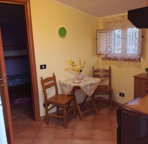 スタンダード４人部屋, Villa Rosa Maria