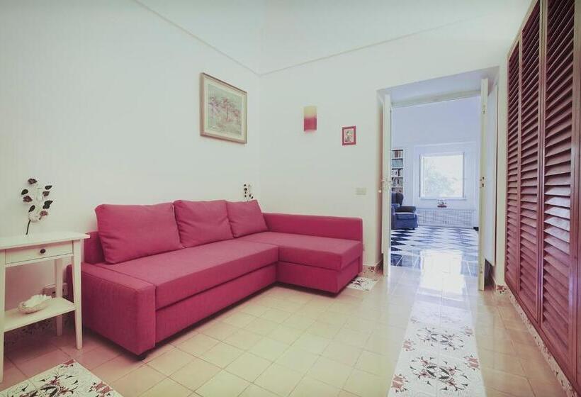 Вилла Deluxe 1 Спальня, Suite Villa Carolina