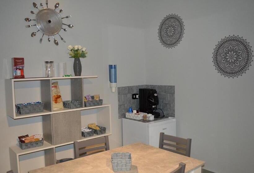 Люкс Повышенной Комфортности, B&b Aquino In Terrazza