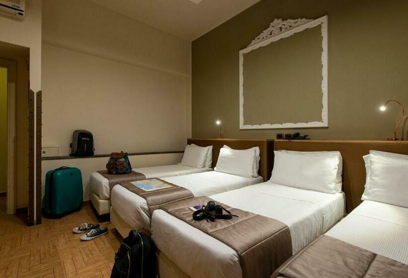 اتاق استاندارد چهار تخته, Grand Hotel Europa & Restaurant