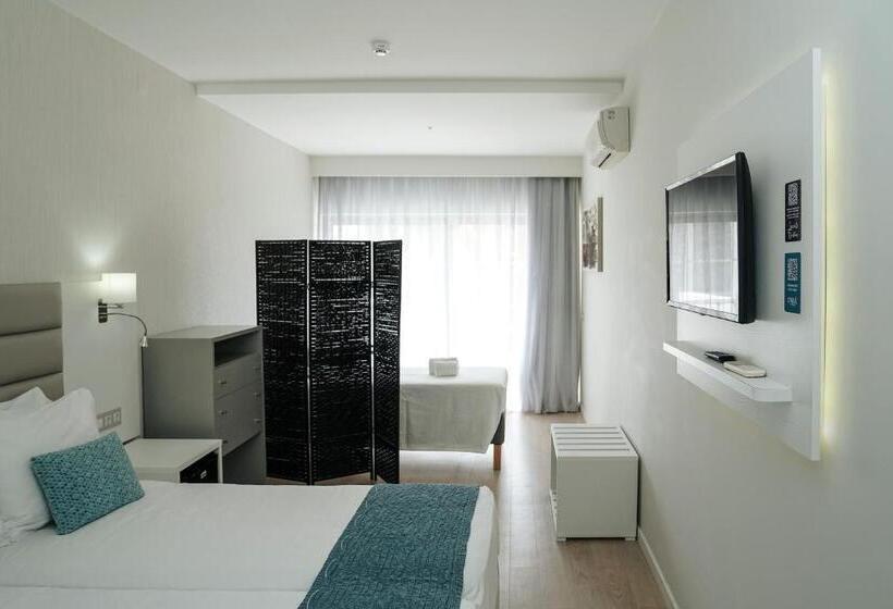 Номер Стандарт Трехместный, Carvi Beach