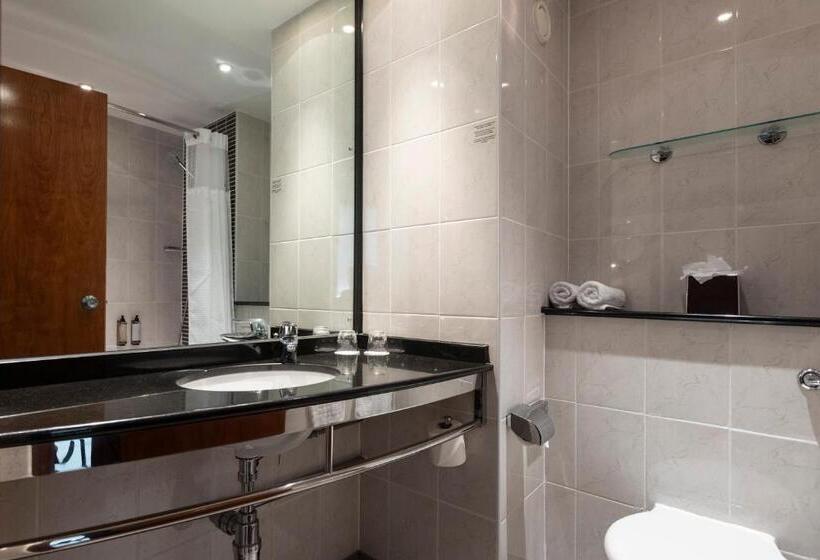 장애인을 위한 스탠다드 룸, Crowne Plaza Birmingham Nec, An Ihg