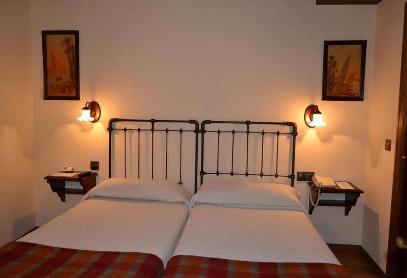 Номер Economy, Hostal Santa Agueda