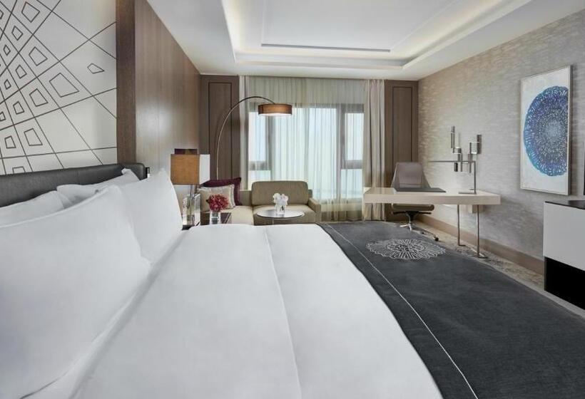 Habitación Club Cama King, Intercontinental Doha Beach & Spa, An Ihg