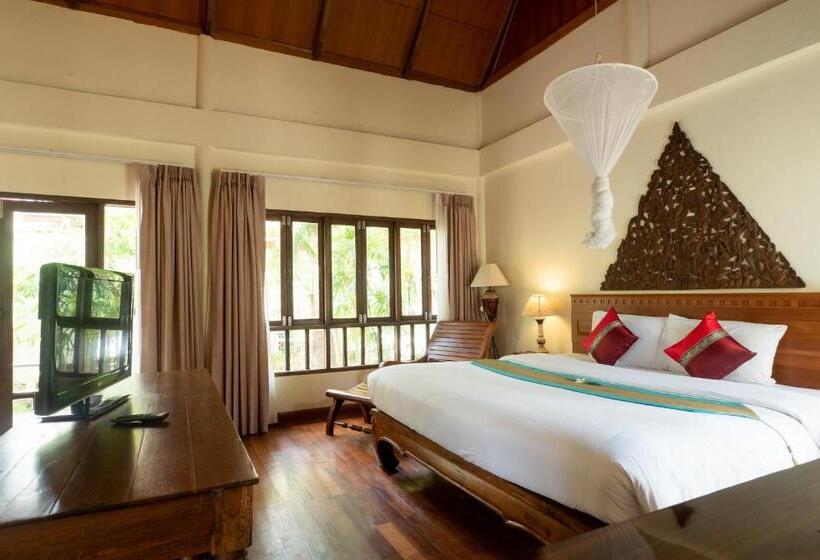 デラックスビラの１ベッドルーム, Royal Lanta Resort & Spa