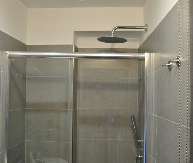 اتاق استاندارد سه نفره, B&b Albornoz