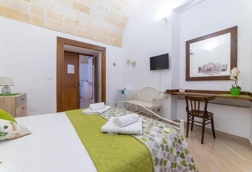 Standard room with outdoor bath, B&b La Campana Salentina