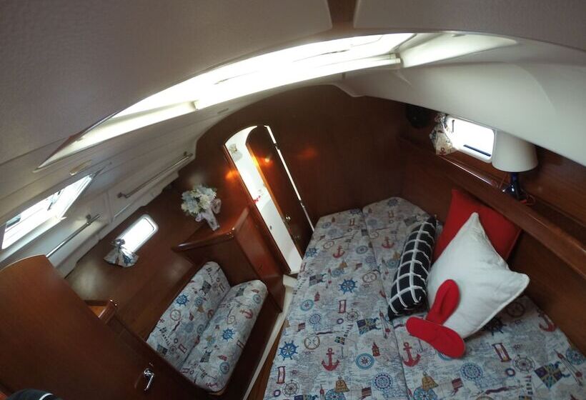 سوئیت دلوکس 3 خوابه, Yacht Suite   Marina Di Grosseto