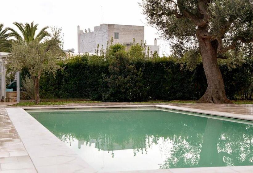 اتاق استاندارد چهار تخته, Masseria Fragnale
