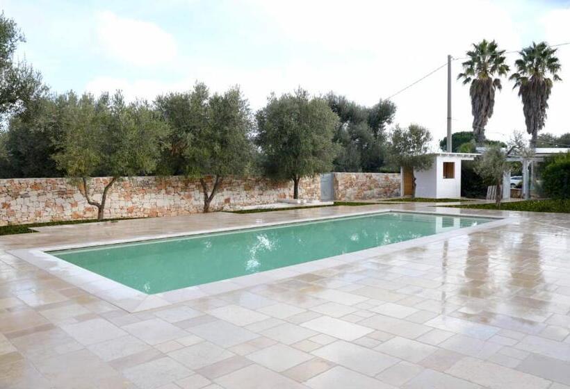 اتاق استاندارد سه نفره, Masseria Fragnale