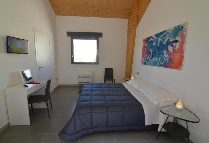 Номер Стандарт Трехместный, Masseria La Meridiana