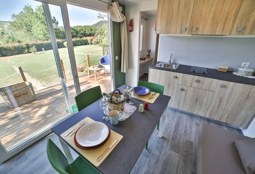 Дом 1 Спальня, Cottage Beach Vico