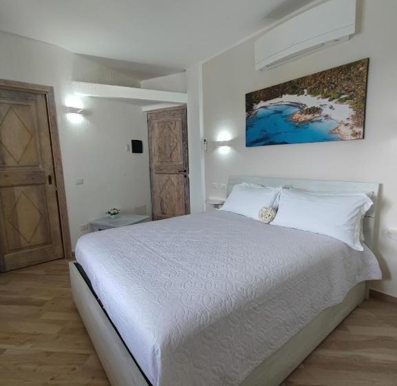 Номер Стандарт, Antica Isola