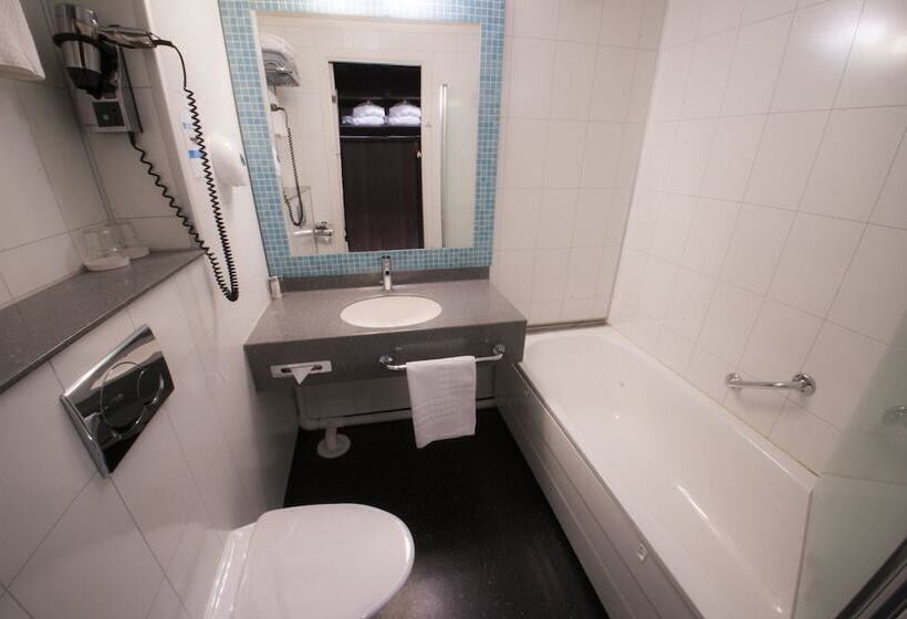 스탠다드 룸, Radisson Blu Polar Hotel, Spitsbergen