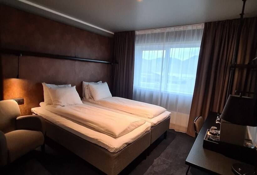 수피리어 룸, Radisson Blu Polar Hotel, Spitsbergen