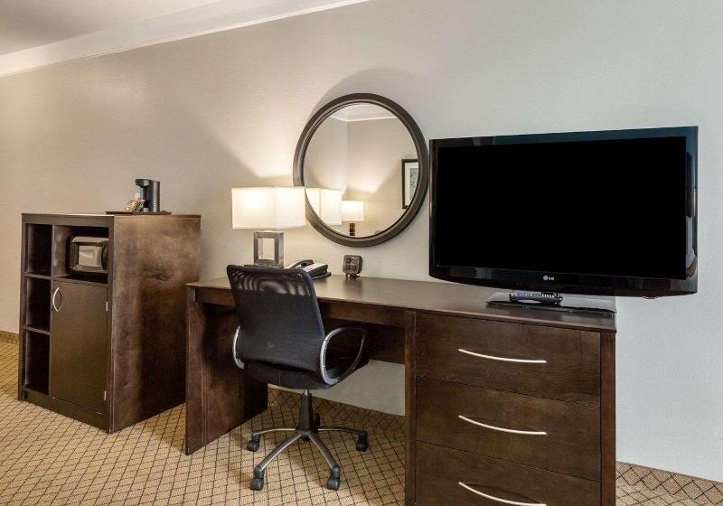 اتاق کلاب, Sheraton Imperial Kuala Lumpur