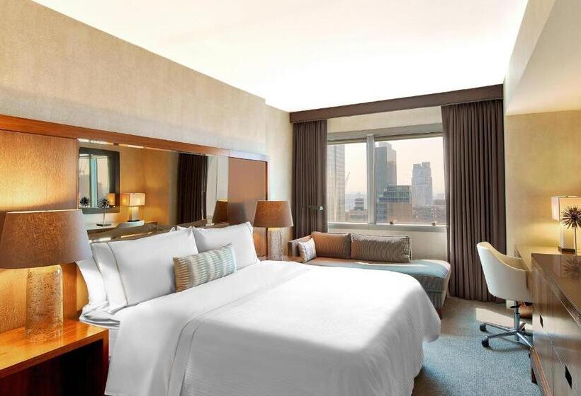 带大床的套房, The Westin New York at Times Square