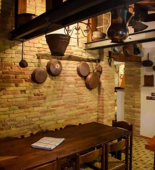 Апартаменты 2 Спальни, Casale Civetta