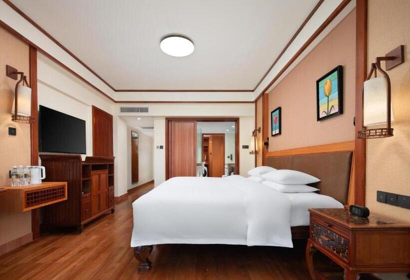 Номер Deluxe Вид на Горы, Horizon Resort & Spa Yalong Bay