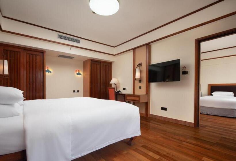 Семейный Номер, Horizon Resort & Spa Yalong Bay