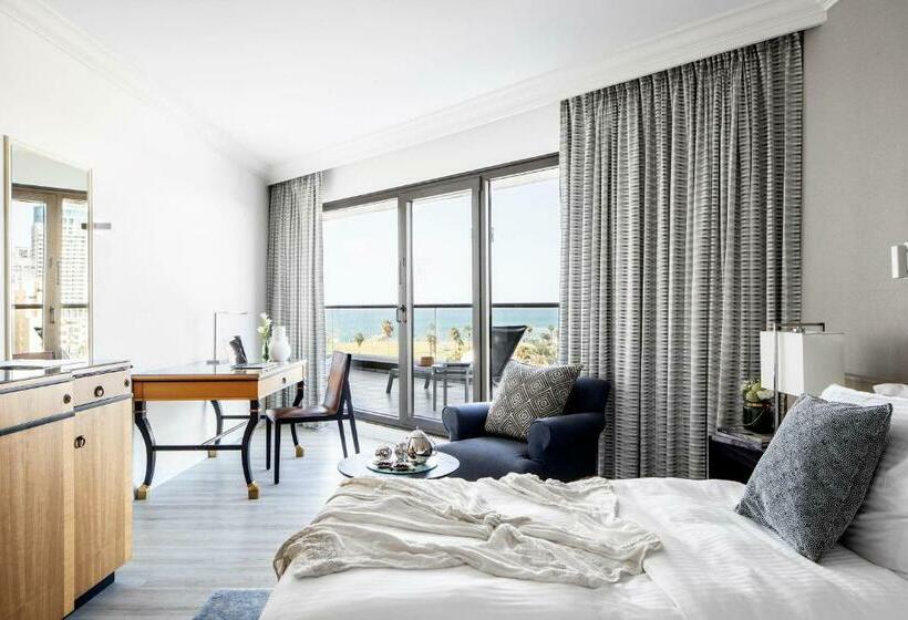 Standard Room with Terrace, David Intercontinental Tel Aviv