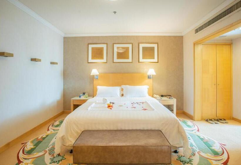 سوییت, Shantou Junhua Haiyi