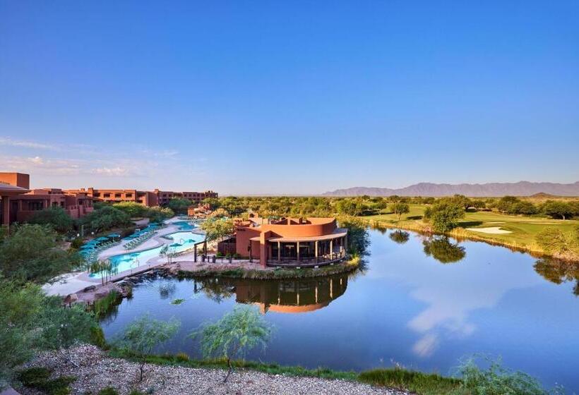 Номер Deluxe Вид на Бассейн, Sheraton Grand At Wild Horse Pass