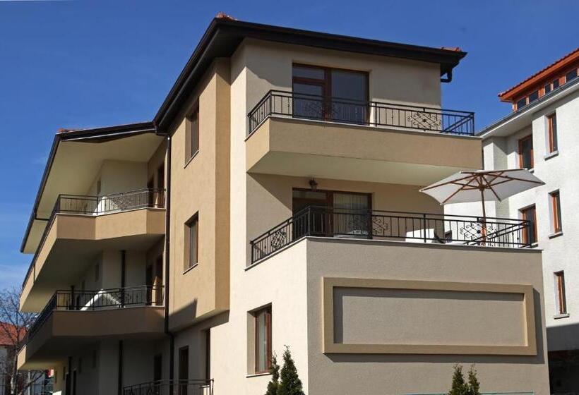 Студио Стандарт с Террасой, Ravda Bay Guest House