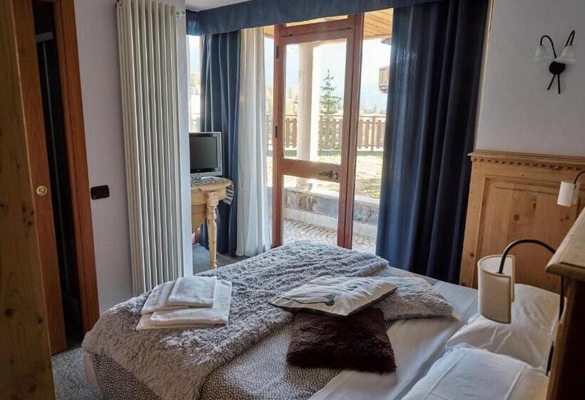 غرفة قياسية مزوَّدة بشُرفة, Chalet Weal