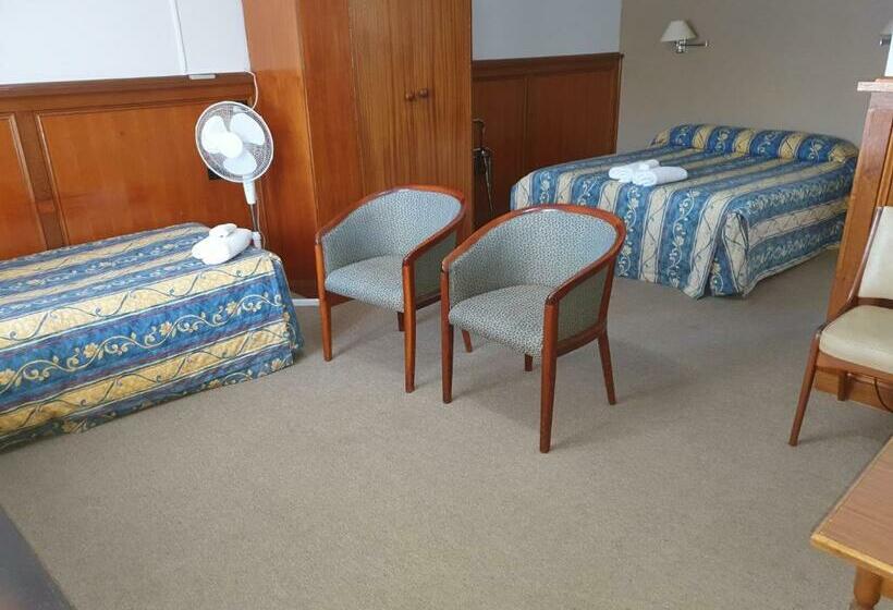 이코노미 트리플 룸, Robe Haven Motel